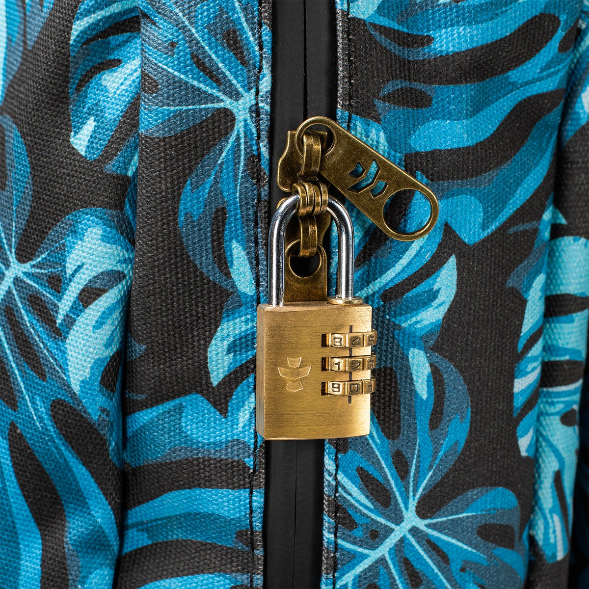 The Explorer - Smell Proof Backpack - Discreet Smoker