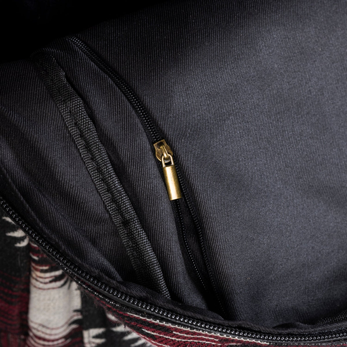 The Explorer - Smell Proof Backpack - Discreet Smoker