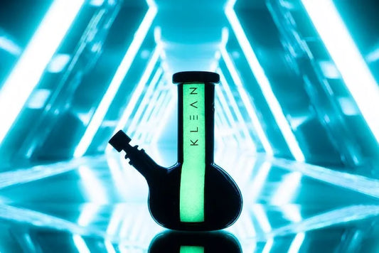 KLEAN Black Series - Mini Bong - Discreet Smoker