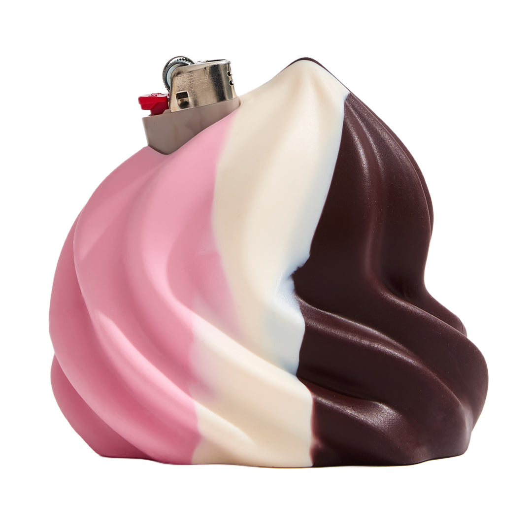 Edie Parker Soft Serve Lighter Holder - Discreet Smoker