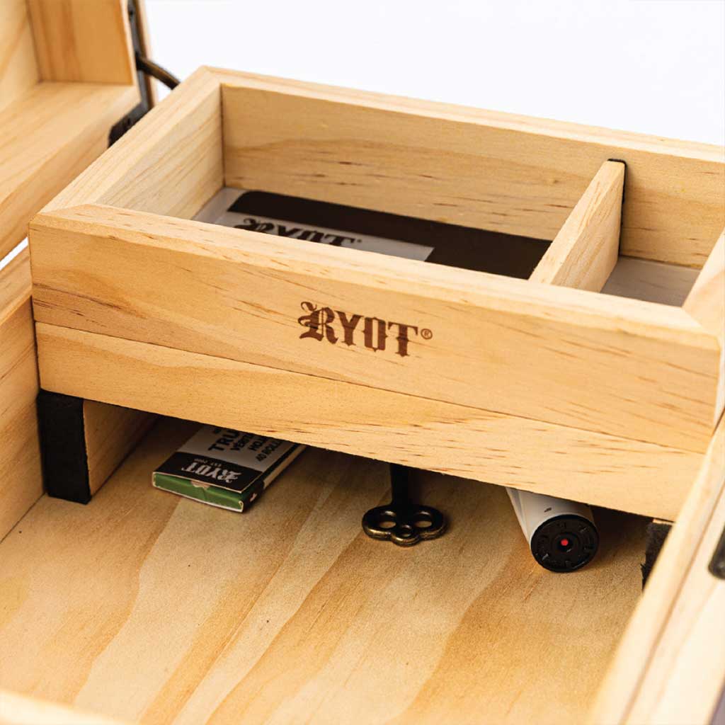 RYOT HUMIDOR WALNUT COMBO BOX (8X11) - Discreet Smoker