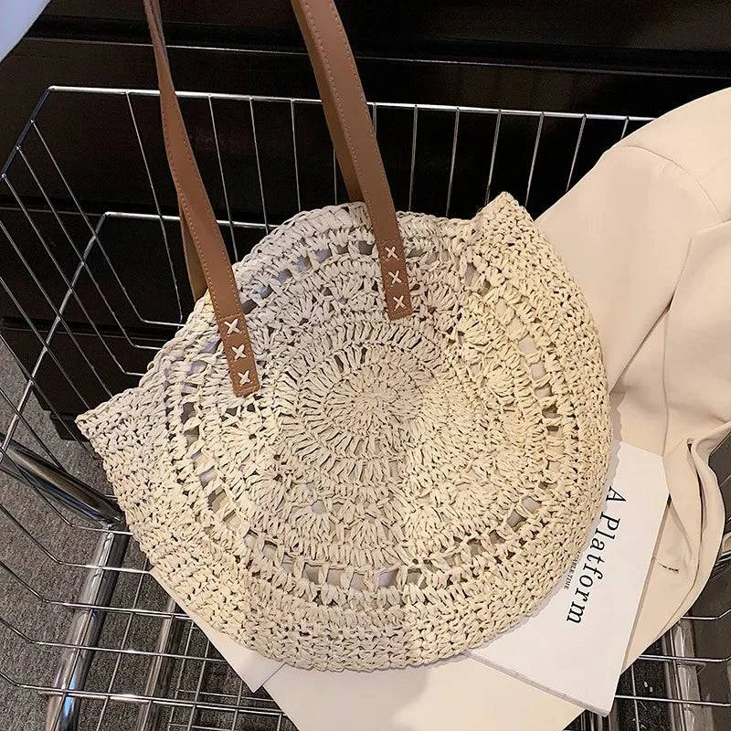 Round Straw Beach Bag - Discreet Smoker