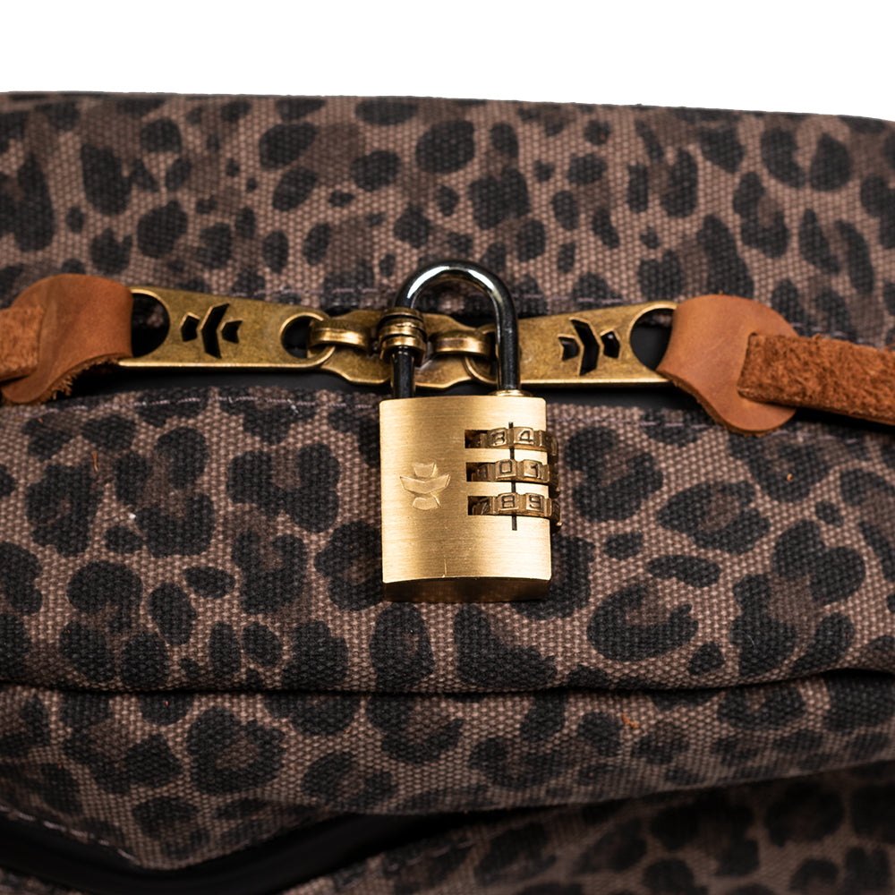 The Stowaway - Smell Proof Toiletry Kit - Discreet Smoker