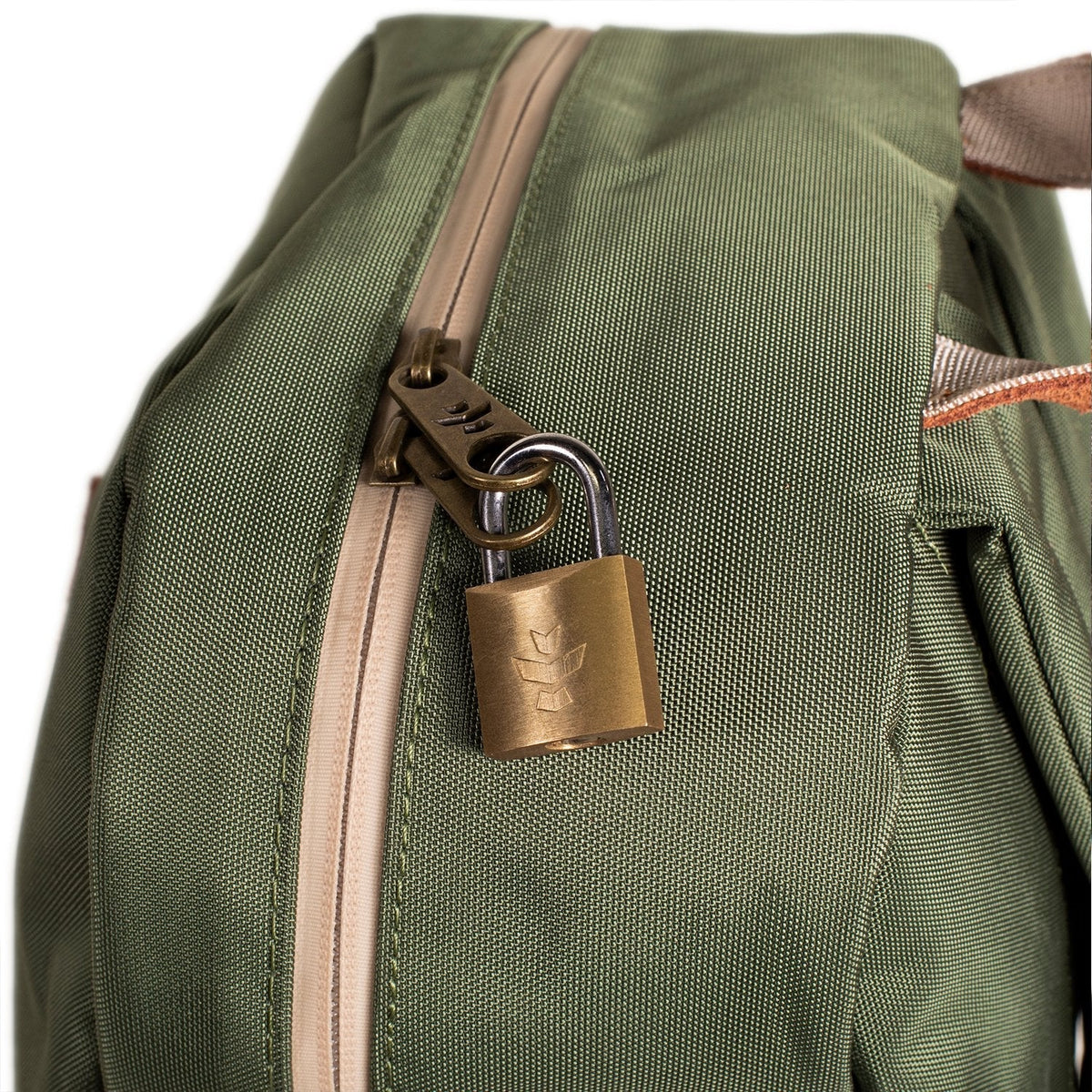 Revelry Explorer - Smell Proof Backpack - Discreet Smoker
