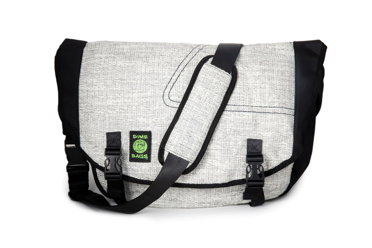 Voyage Messenger - Discreet Smoker