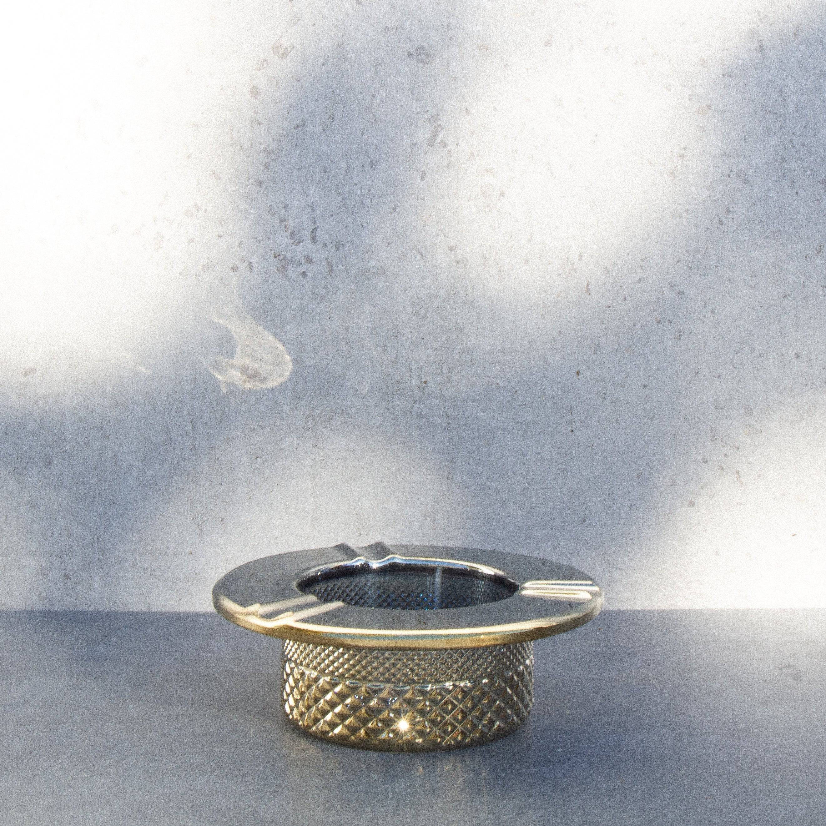 Twenties Collection Ashtray | Gold - Discreet Smoker