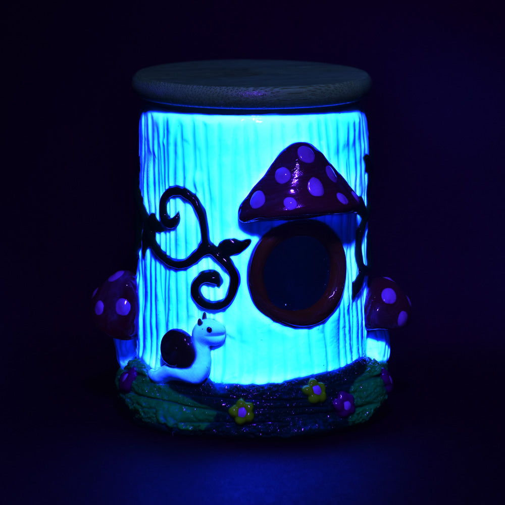 Pulsar Shroom House Glass Jar - 4.25" - Discreet Smoker