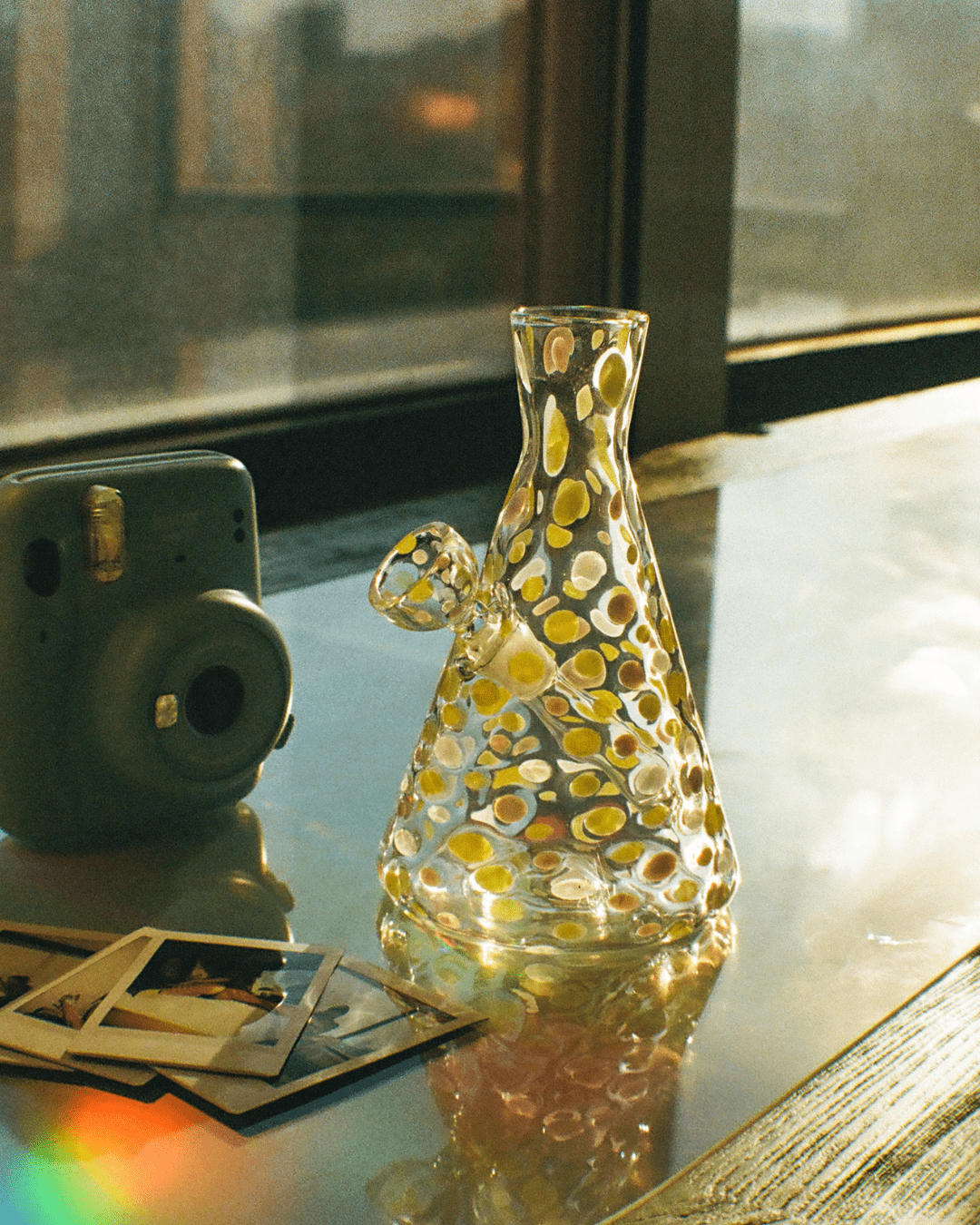 Go Easy Good Day Water Pipe Vase - Discreet Smoker