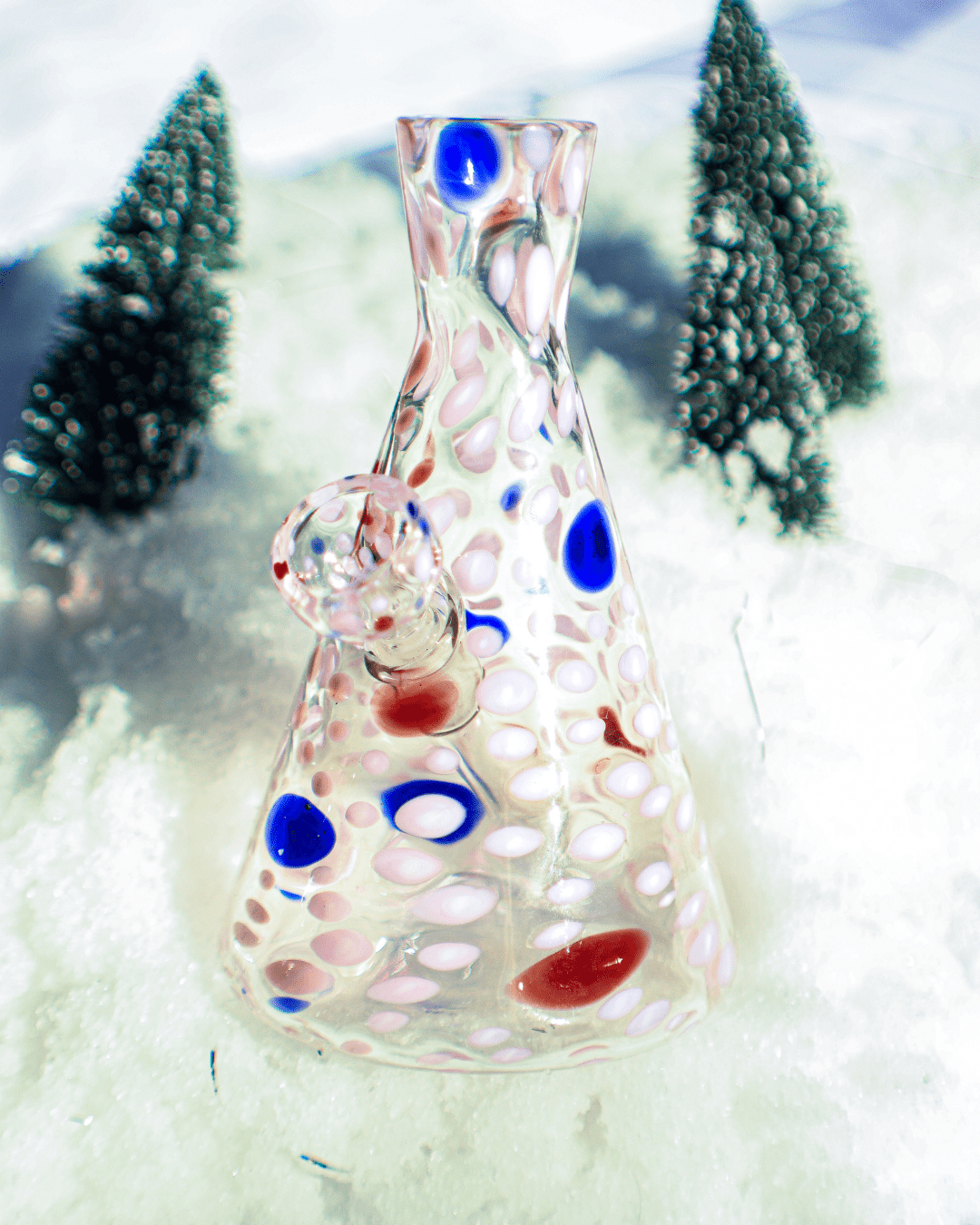 Go Easy Good Day Water Pipe Vase - Discreet Smoker