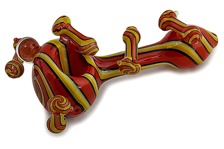 Built-in Miniature Pipes on Wig Wag Pipe - Discreet Smoker