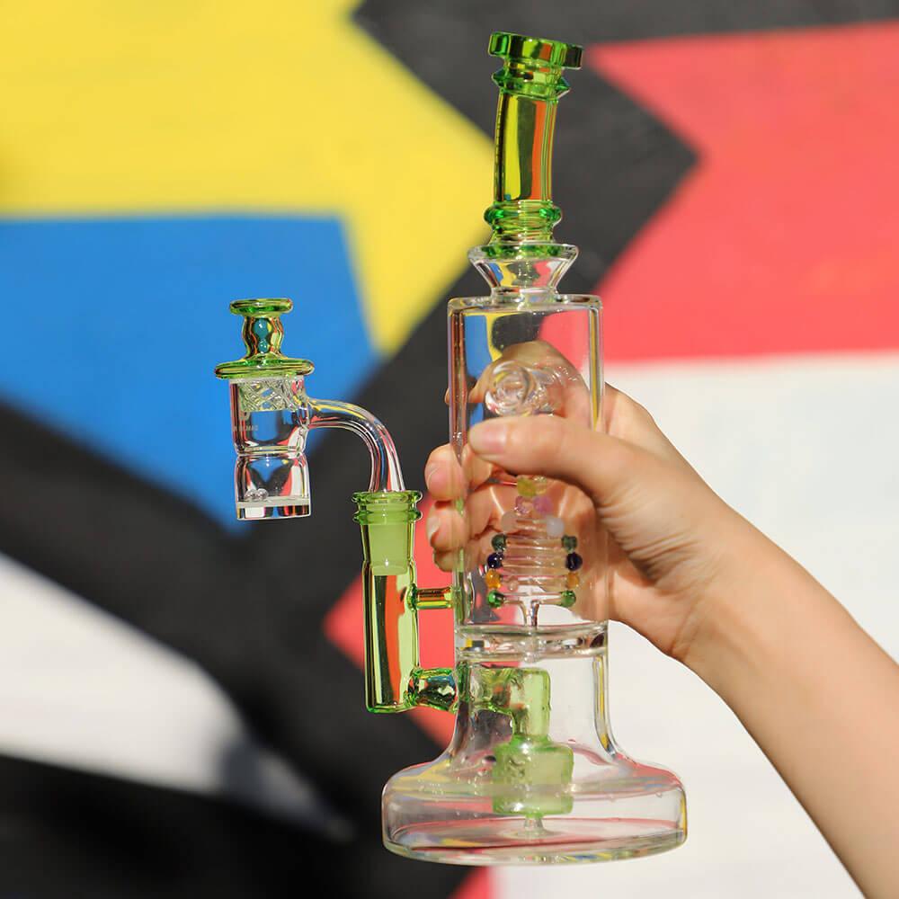 DNA Bong - Discreet Smoker
