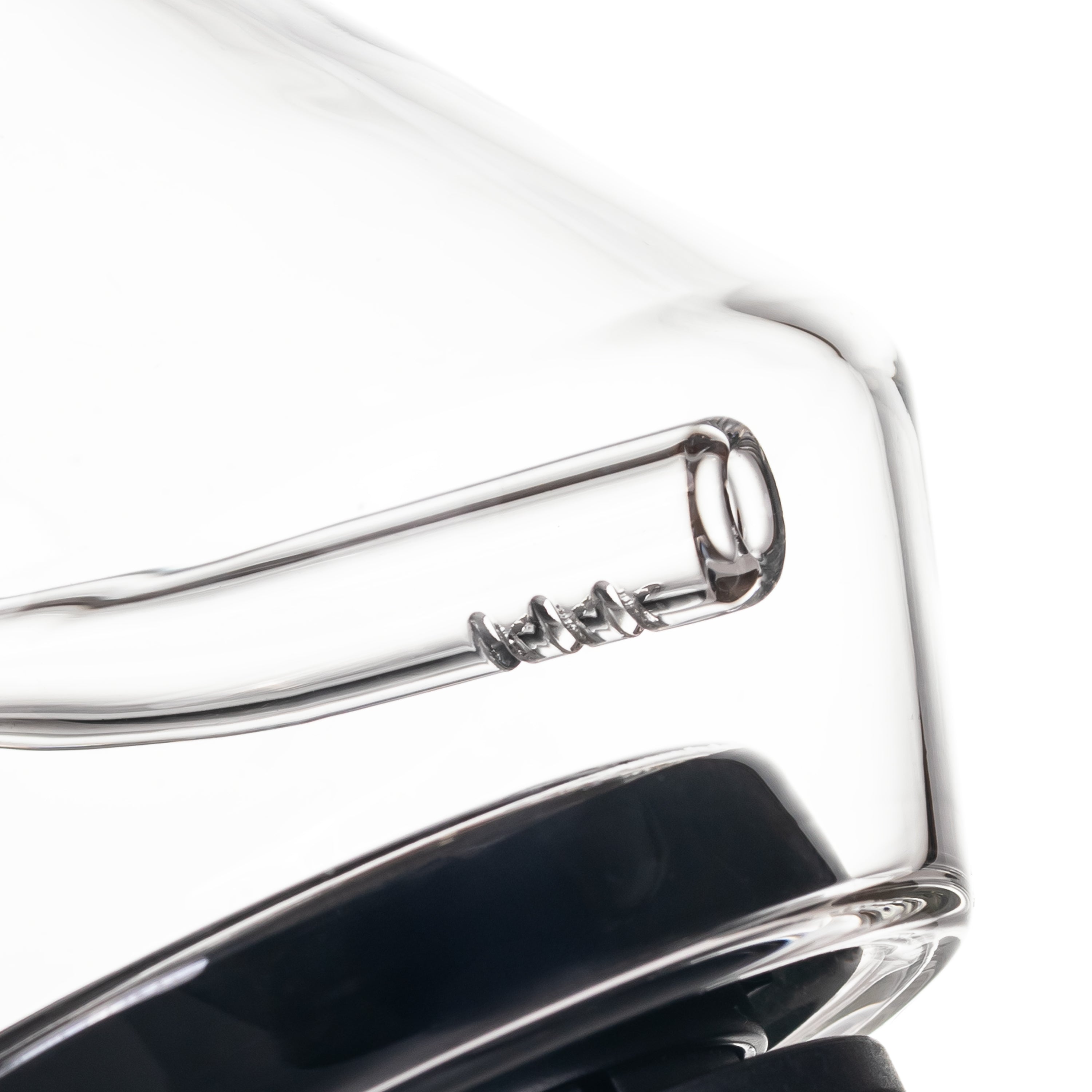 MJ Arsenal Nexus Water Pipe - Discreet Smoker