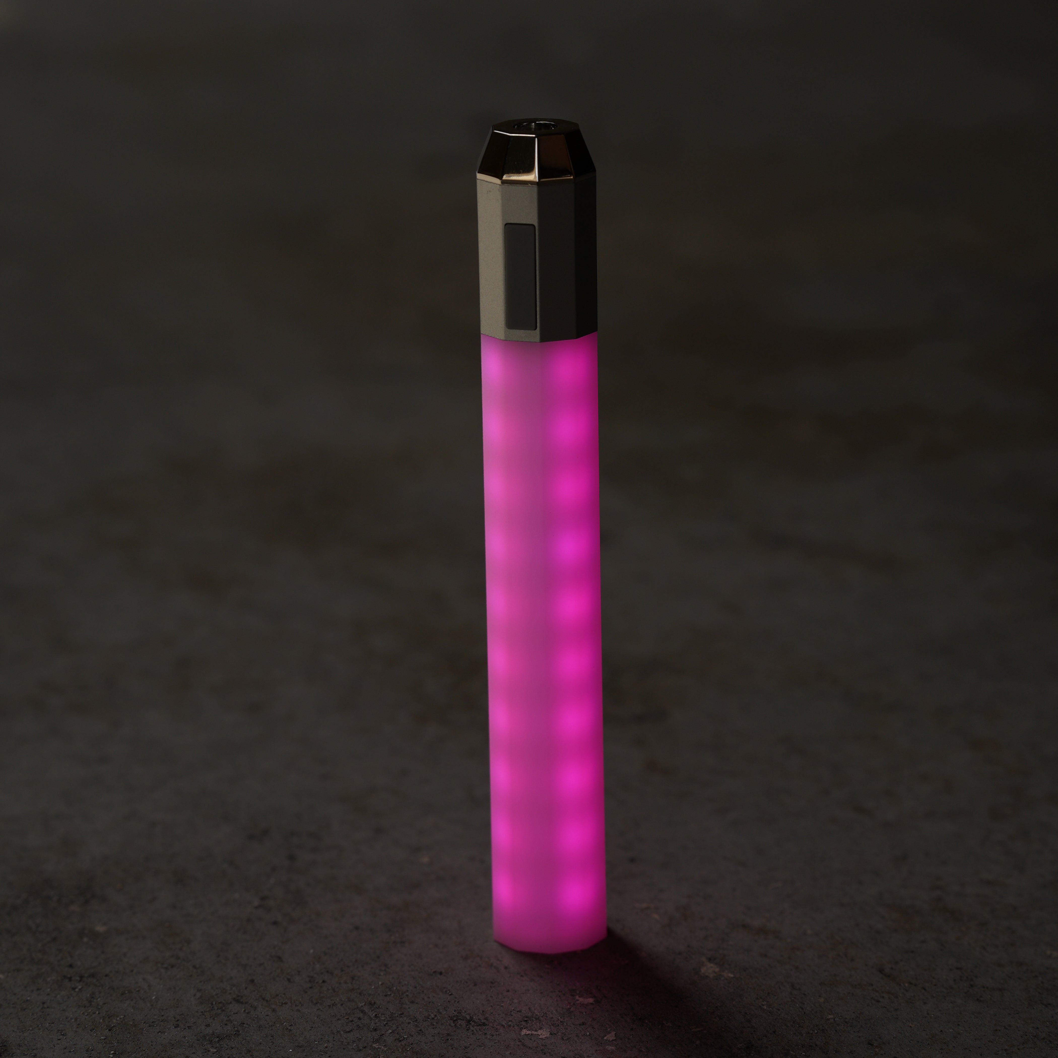 Litsaber OG · Interactive LED 510 Battery - Discreet Smoker