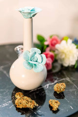 Rosette Vase Bong - Discreet Smoker