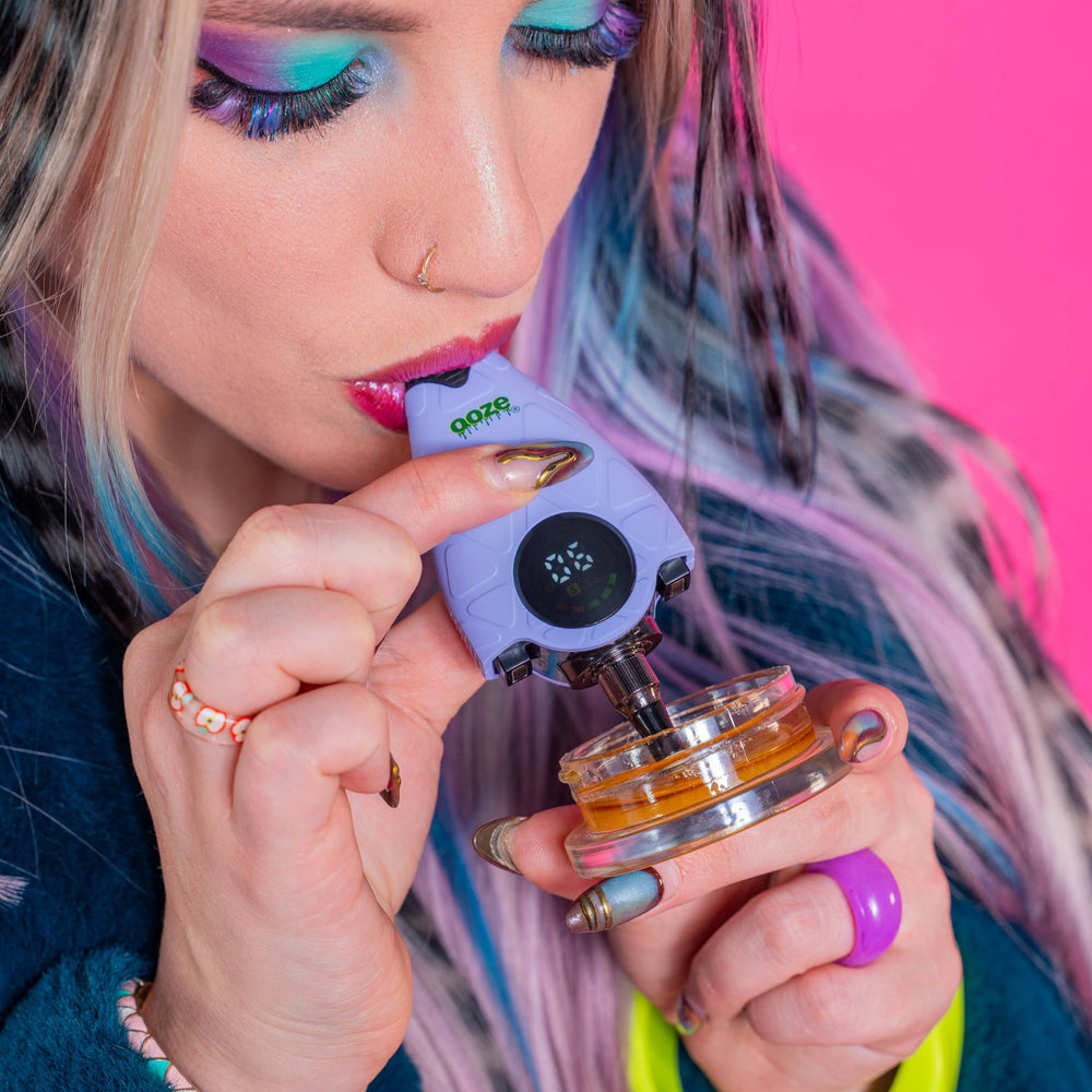 Ooze Hover 650 mAh Concentrate Vaporizer - Discreet Smoker