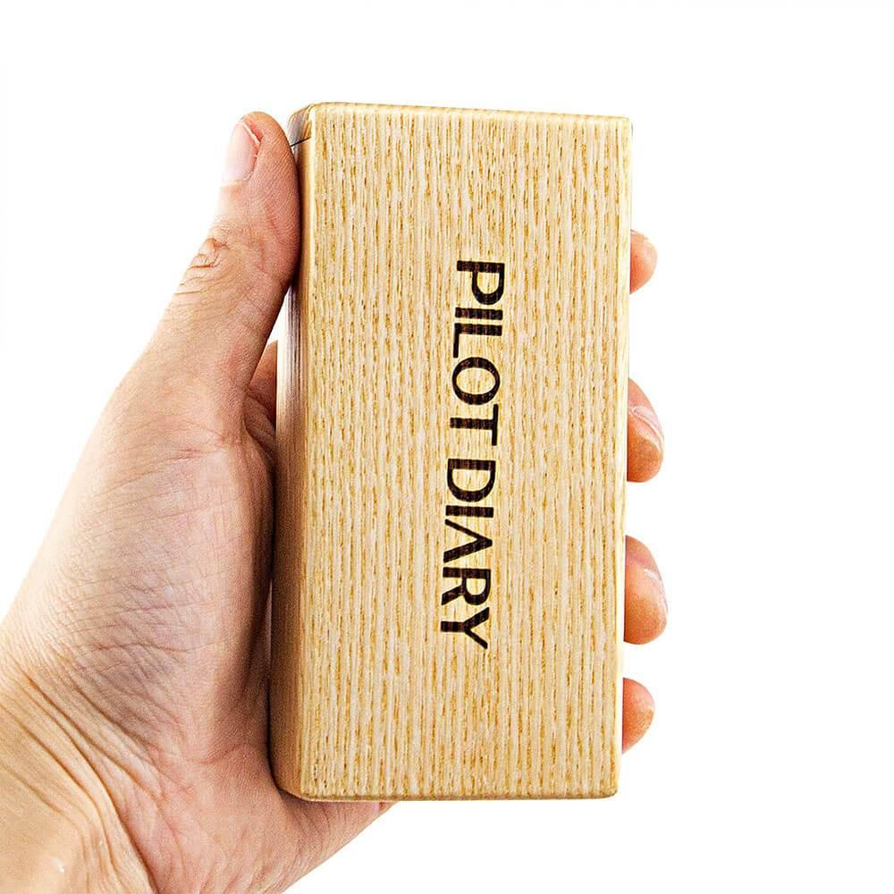 Wooden Dugout With Cleaning Tool - Discreet Smoker