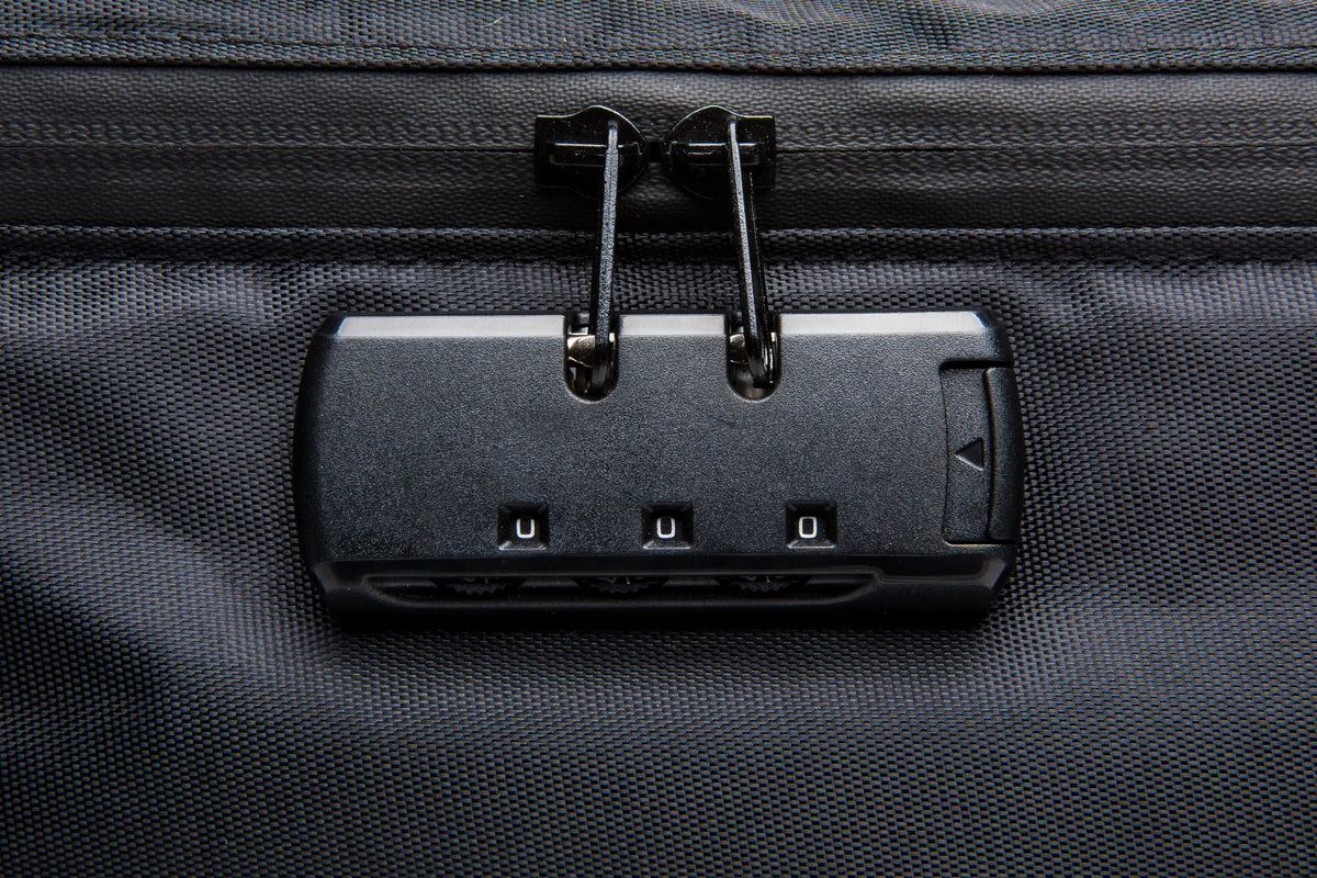FunkShield™ Smell Proof Bag with Lock (Large) - Discreet Smoker